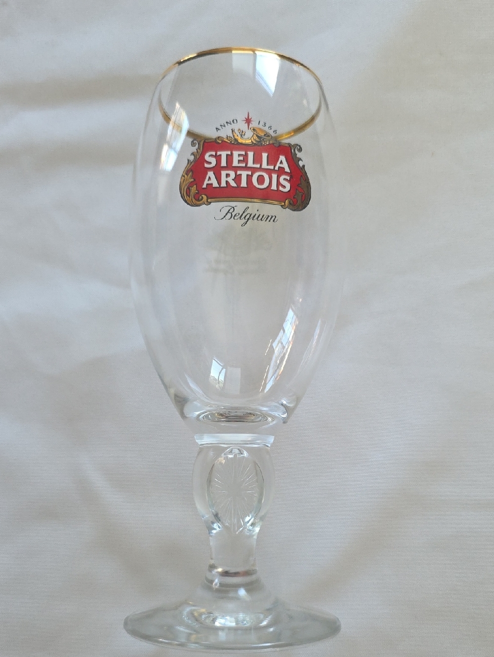 Stella Artois Gold-Rim Beer Glass - 40CL 600 Year Commerative